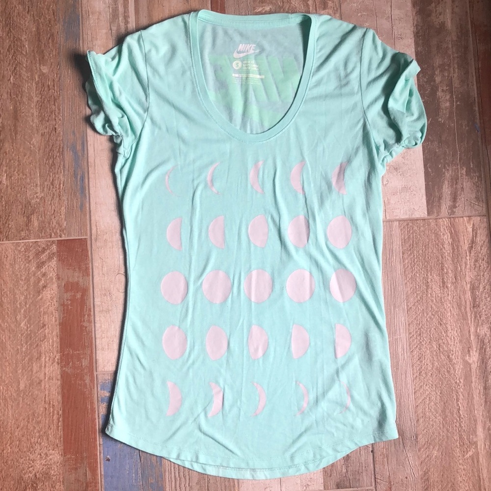 Nike moon phases mint sea foam green tee shirt